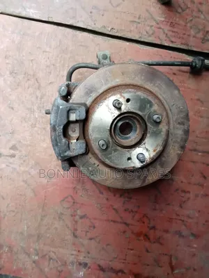 Mirage Front Wheel Hub