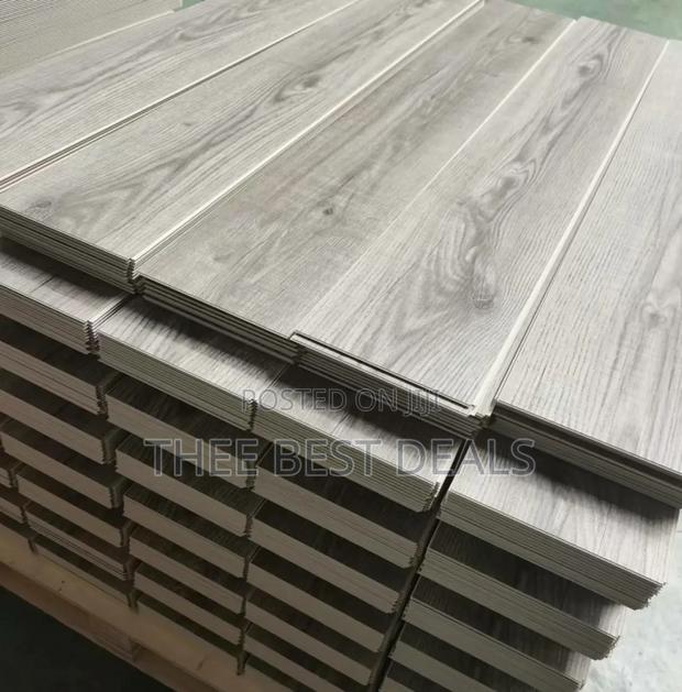 SPC Flooring Tiles