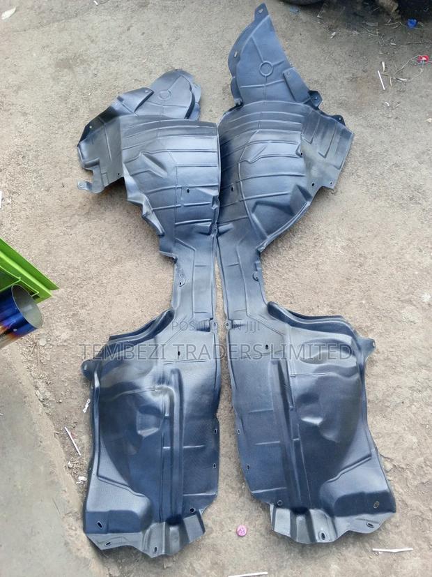 Stone Guards Inner Fenders Nissan Wing Road Y11/Y12