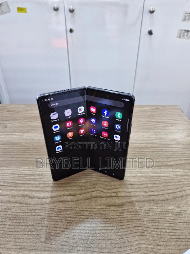 Samsung Galaxy Z Fold4 512 GB Black - main view