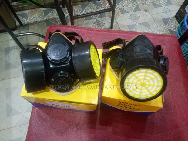 Np 306 Gas Masks / Respirators - main view