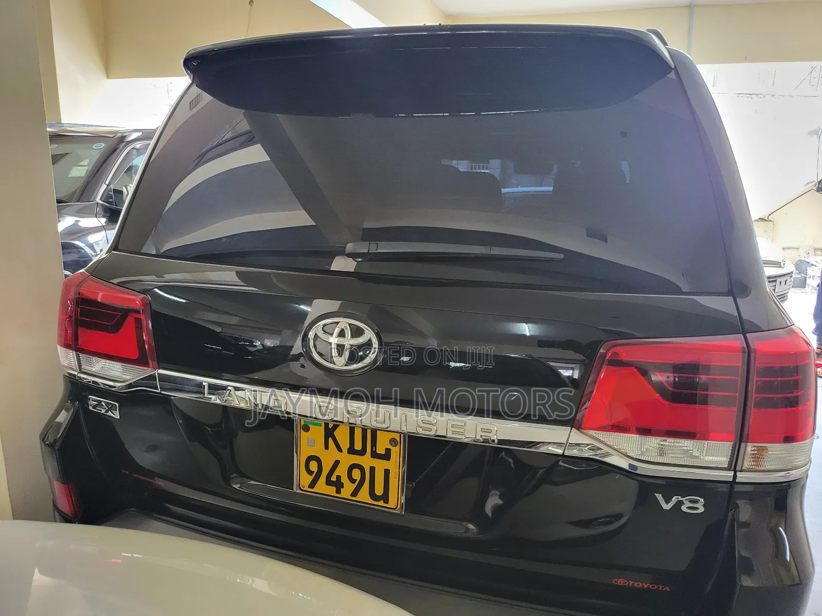 Toyota Land Cruiser 2016 Black