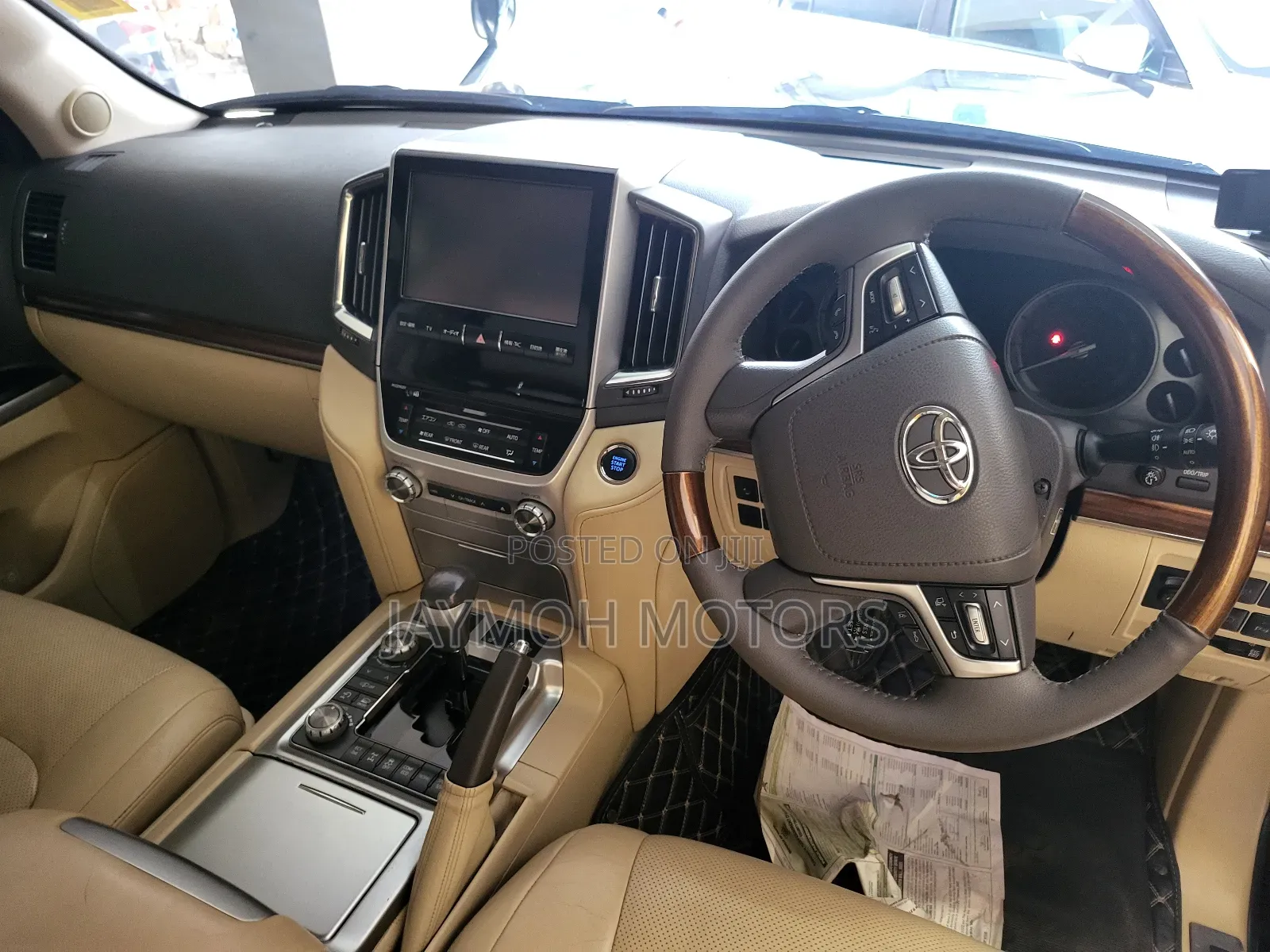 Toyota Land Cruiser 2016 Black