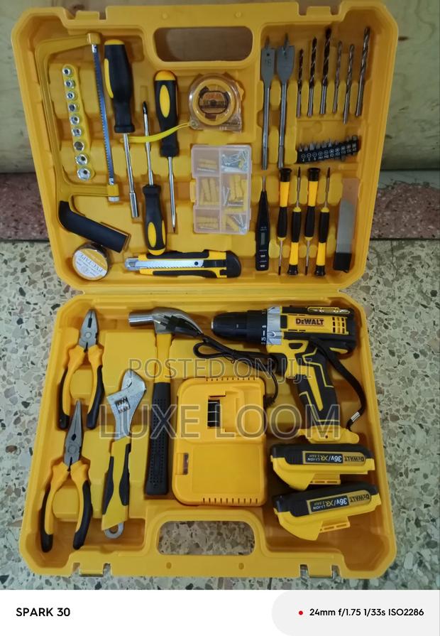 Dewalt Cordless Toolbox /Cordless Drill