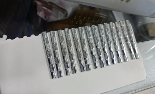 Gold Silver Dotted Tie Clips - thumbnail 4