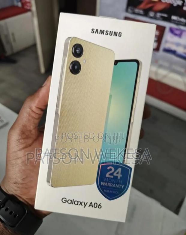 New Samsung Galaxy A06 64 GB Gold