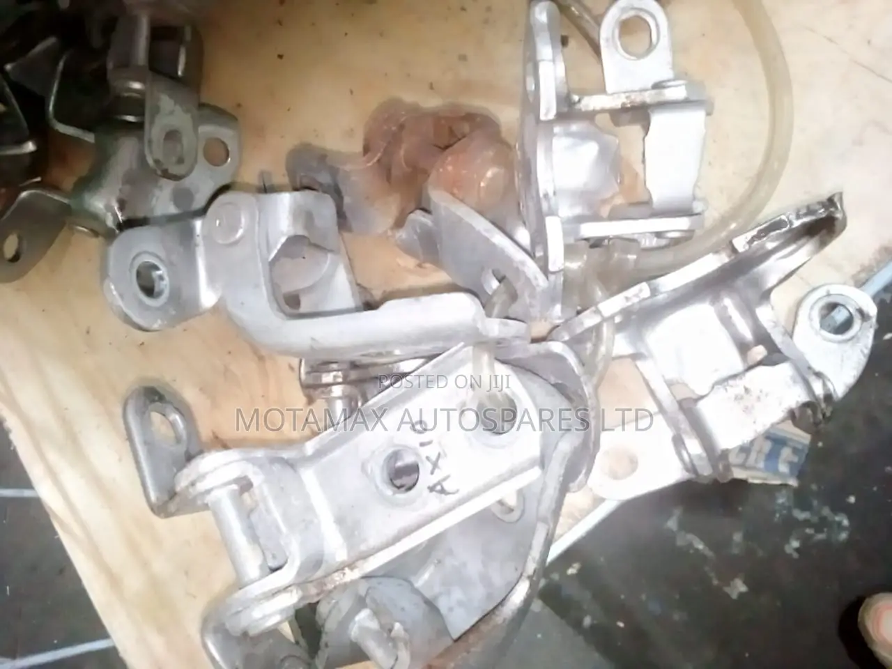 Toyota Axio Door Hinges