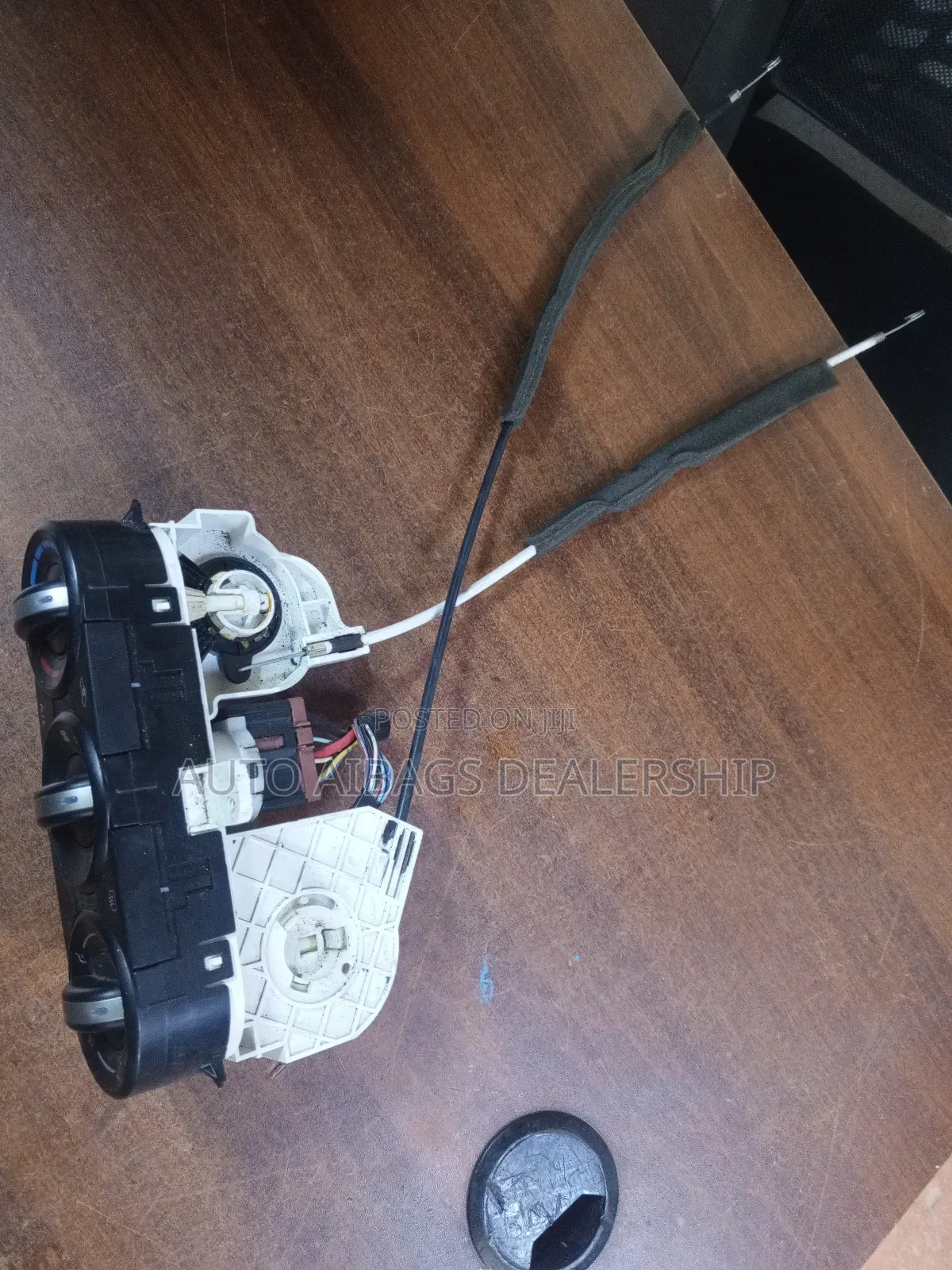 Nissan DUARIS a/C Controller.