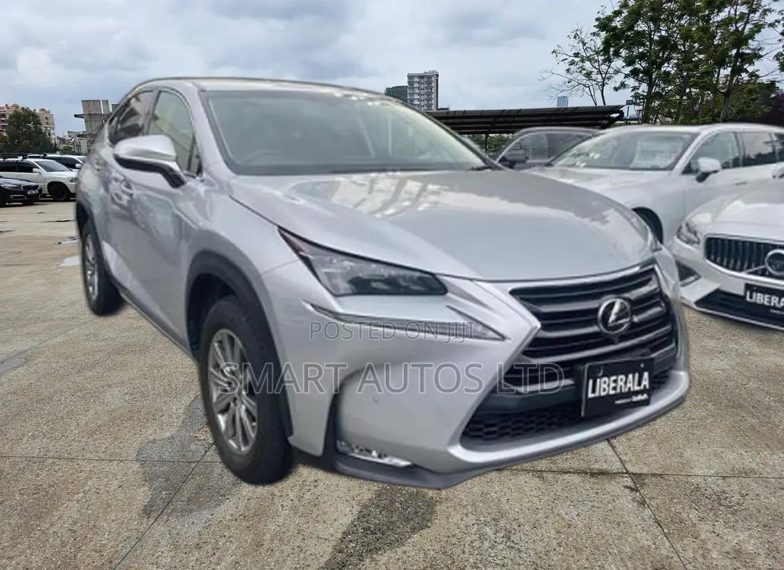 Lexus NX 200t FWD 2017