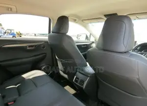 Lexus NX 200t FWD 2017