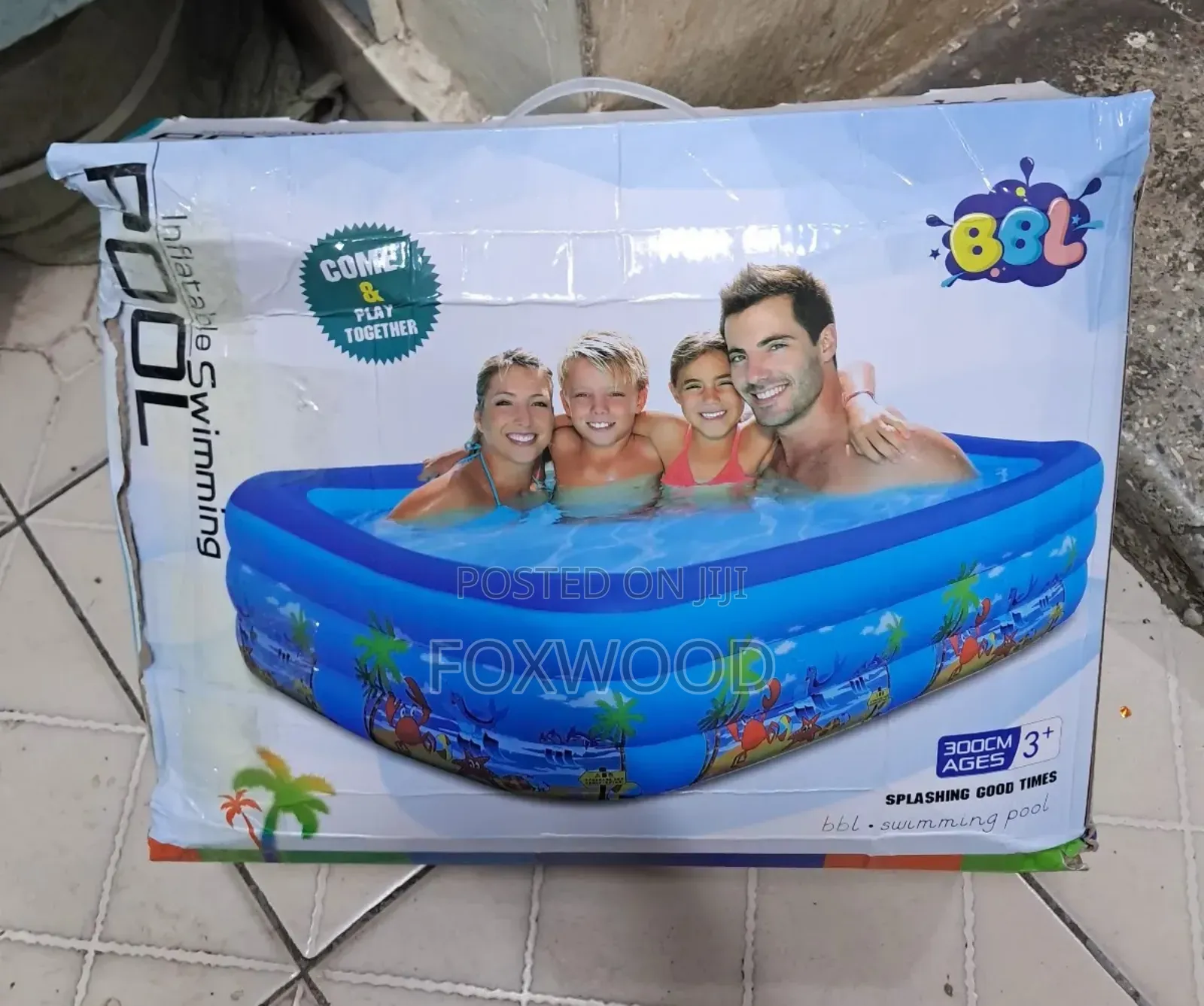 Extra Large Inflatable Pool + Frre Electric Pump