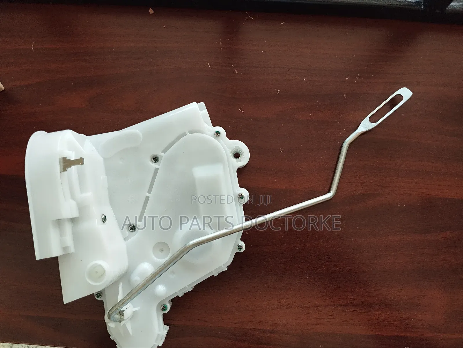 Honda CR-V RE Door Latches