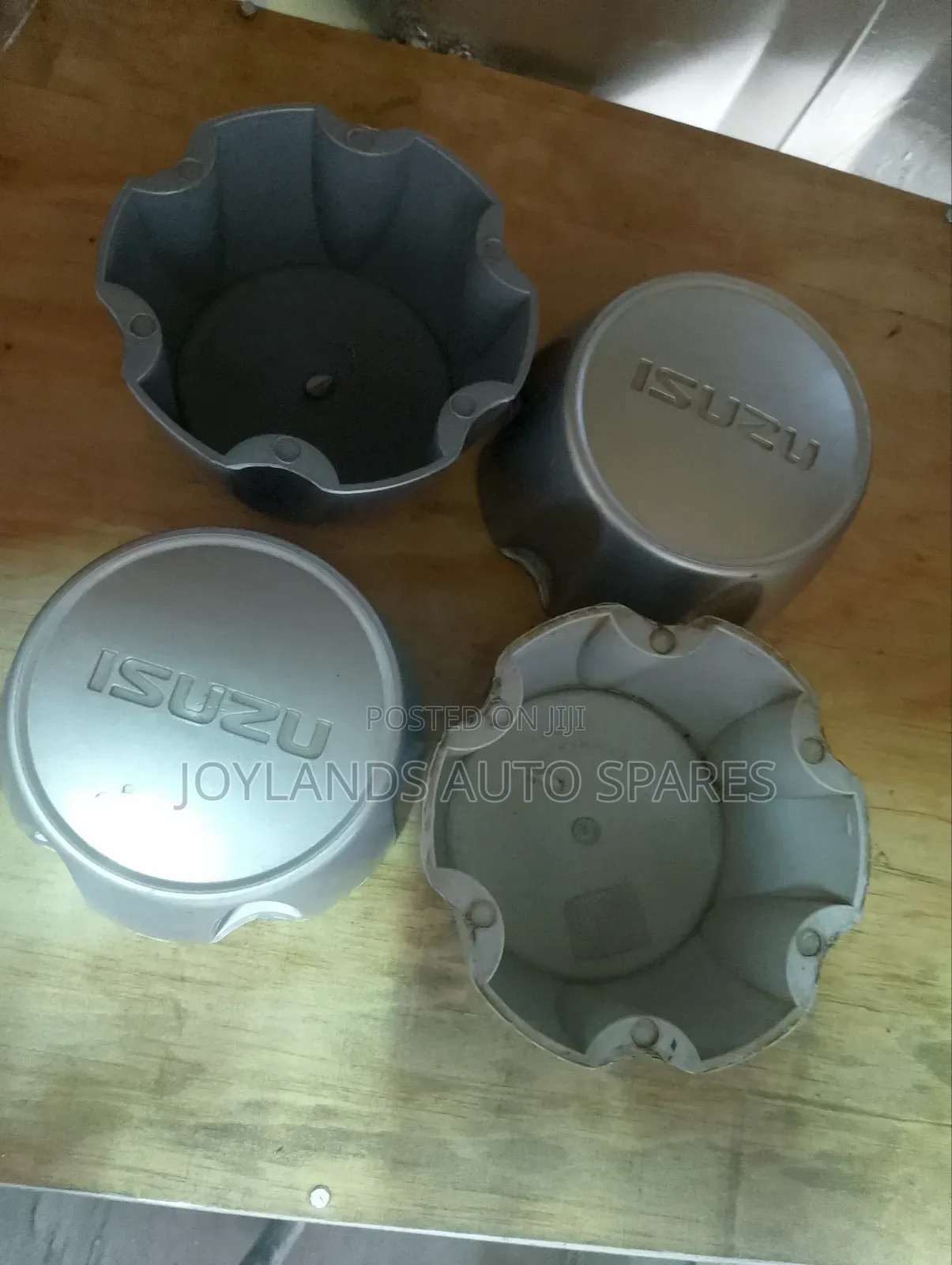 Isuzu D-Max 2017 Center Wheel Caps Rim Size 16