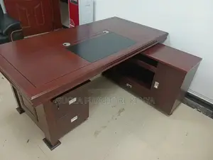 Office Tables:1.6 Meters Administrative Mahogany Boss Table
