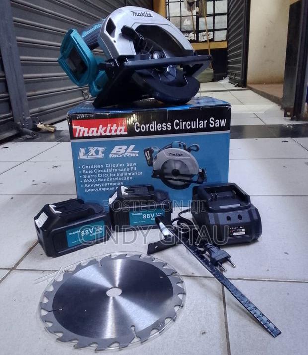 Quality 88v Cordless Makita Circular Saw - main view