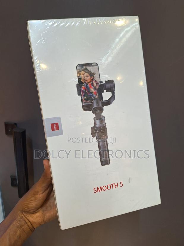 Zhiyun Smooth 5 Smartphone Gimbal Stabilizer - main view