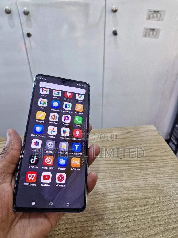 Tecno Camon 20 Pro 256 GB Blue - thumbnail 3