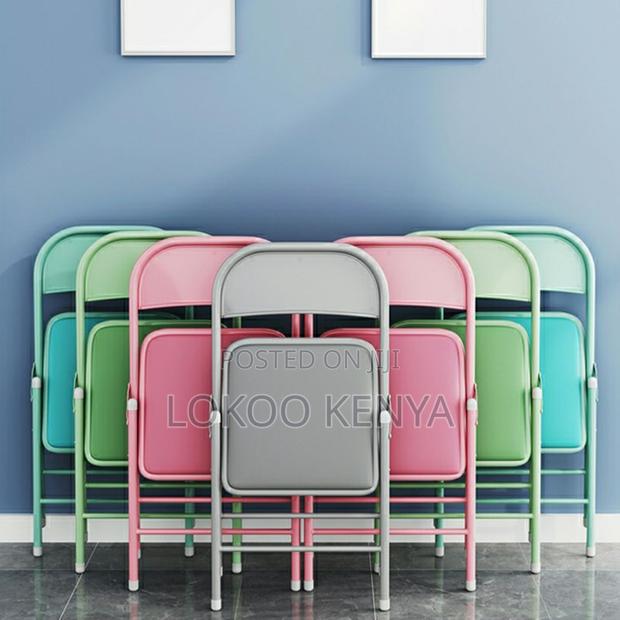 Office Chair: Black Stackable Metallic Office - thumbnail 3