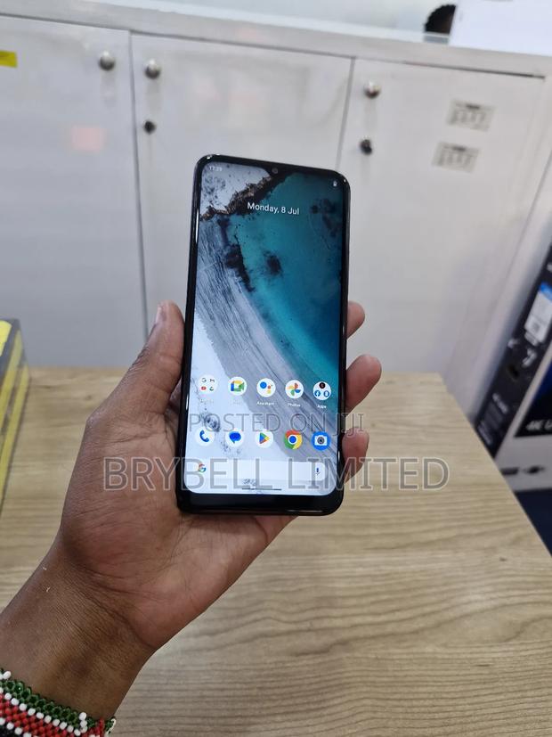 Nokia C32 128 GB Gray - thumbnail 4