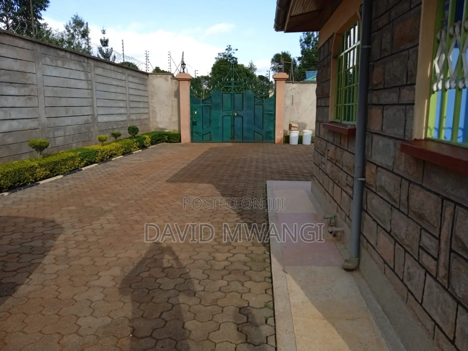 3bdrm Maisonette in Kiamwathi, Ruringu for sale