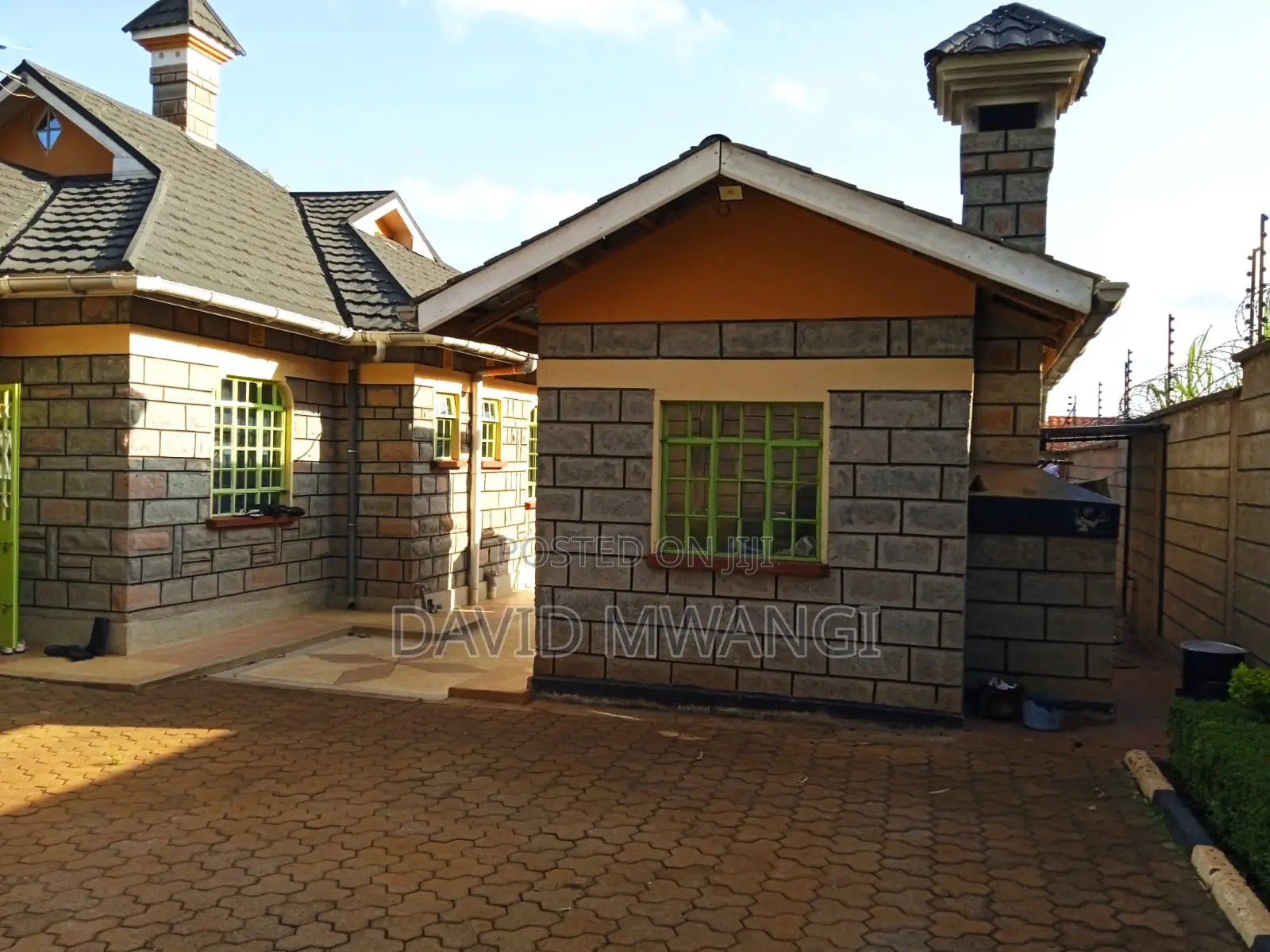 3bdrm Maisonette in Kiamwathi, Ruringu for sale