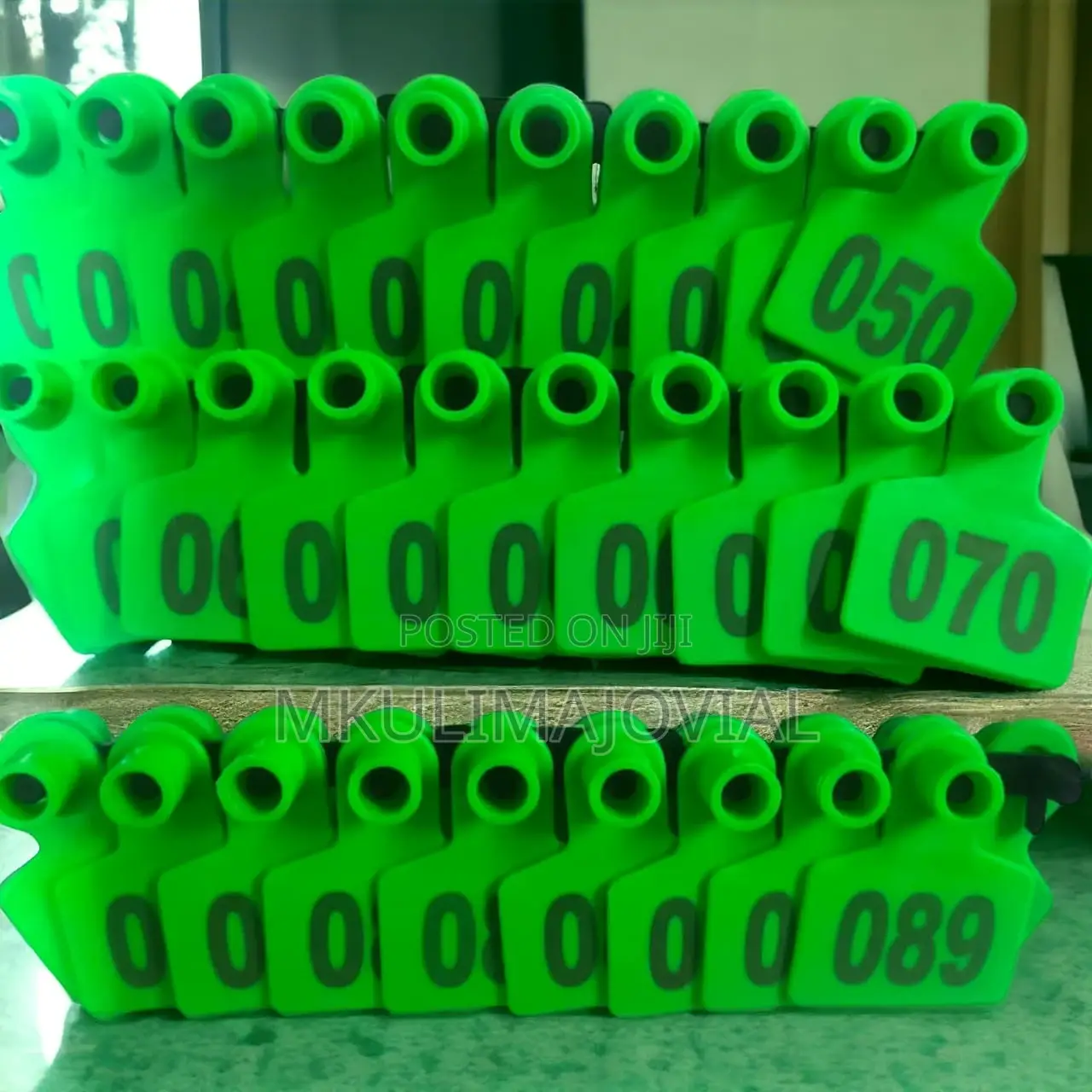 Numbered Ear Tags 001-100 Count Plastic Livestock Ear Tags W