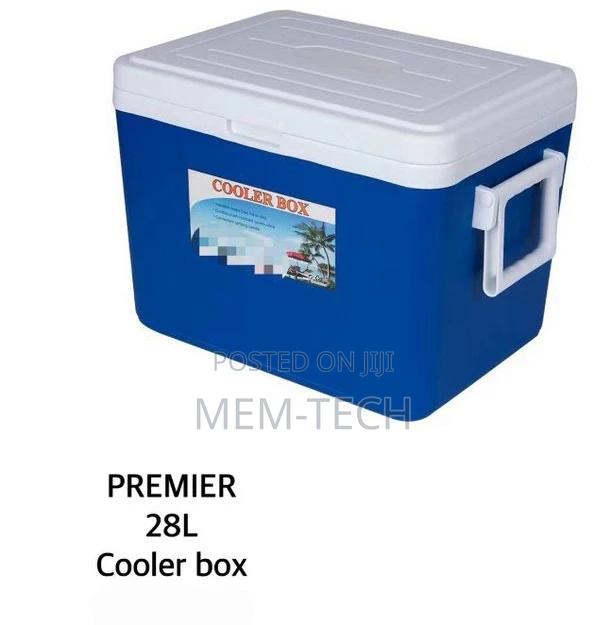Premier 28L Cooler Box