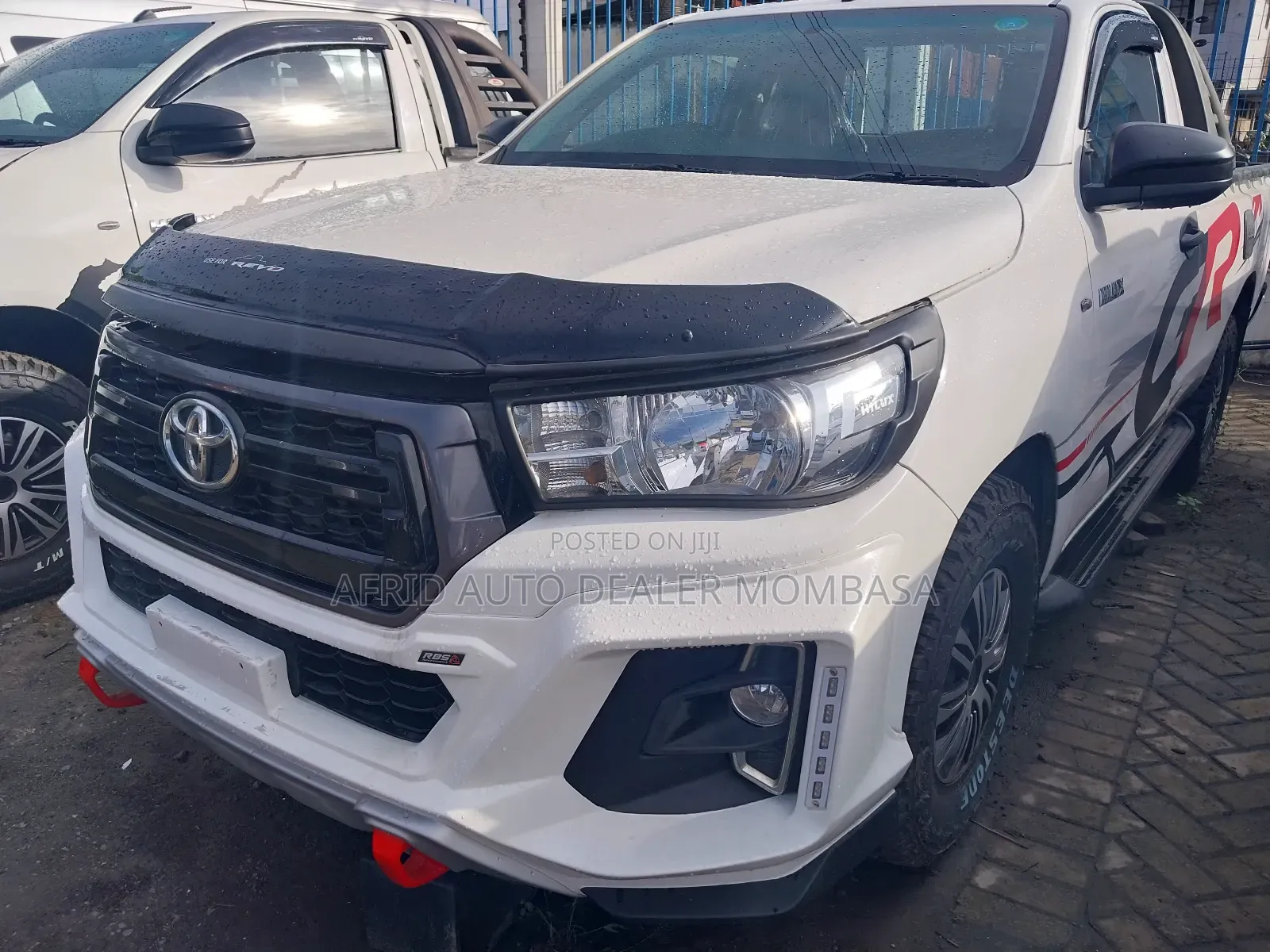 Toyota Hilux 2018 White