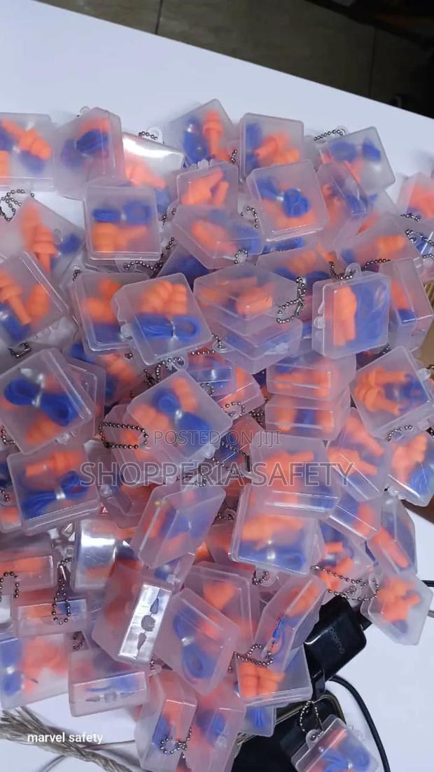 Earplugs/ Ear Protection - thumbnail 3