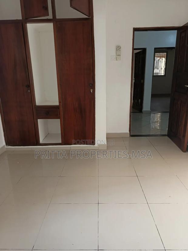 3bdrm Apartment in Affluent Nyali for rent - thumbnail 12