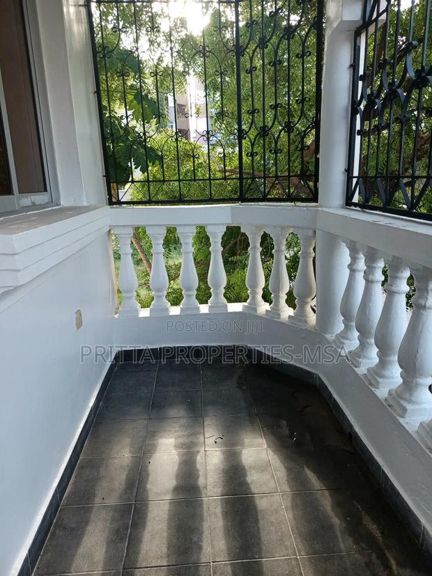 3bdrm Apartment in Affluent Nyali for rent - thumbnail 18