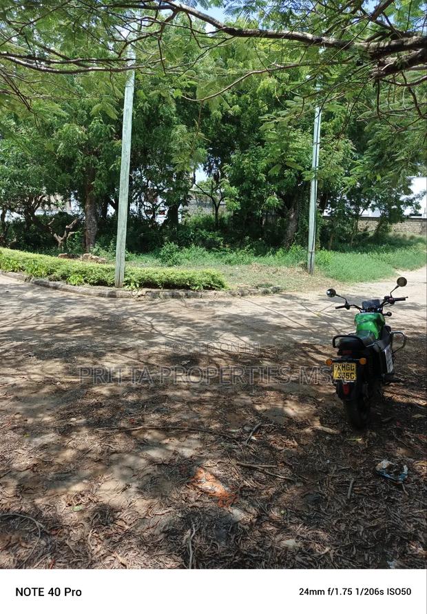 Nyali Beachside Prime Plot for Sale - thumbnail 5