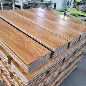 Top Quality SPC Flooring Planks - thumbnail 2