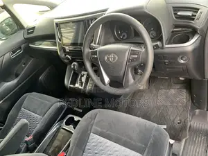 Toyota Alphard 2.5 Petrol FWD 2017 Teal
