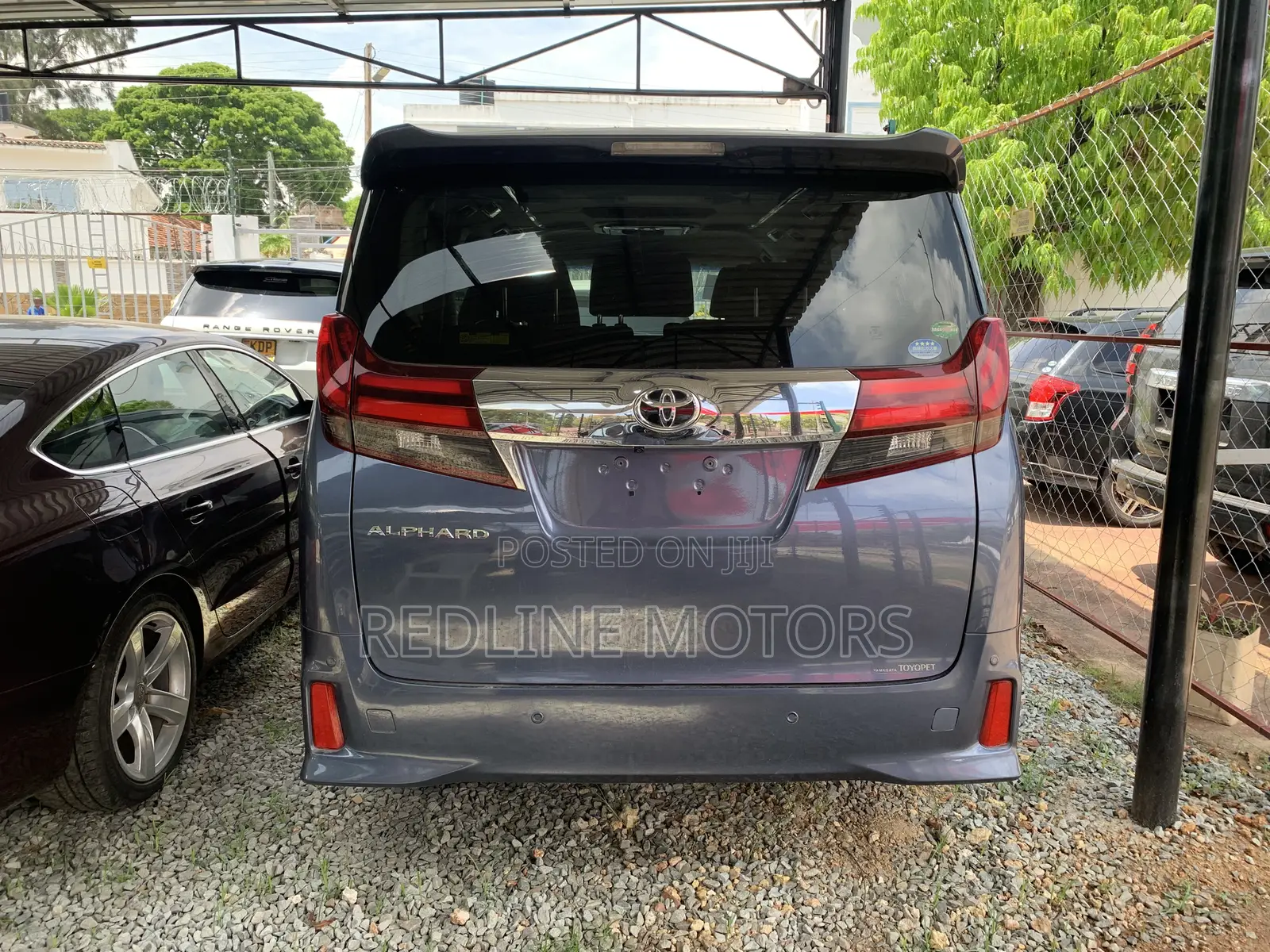 Toyota Alphard 2.5 Petrol FWD 2017 Teal