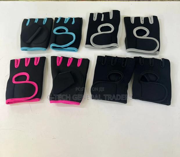 Gym Rubber Exercise Gloves(Large,Medium And Small)