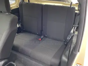 Suzuki Jimny 2018 Yellow