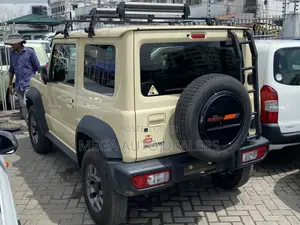 Suzuki Jimny 2018 Yellow