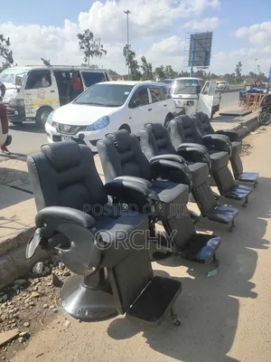 Barber Seats Wholesale/ Kinyozi Chairs