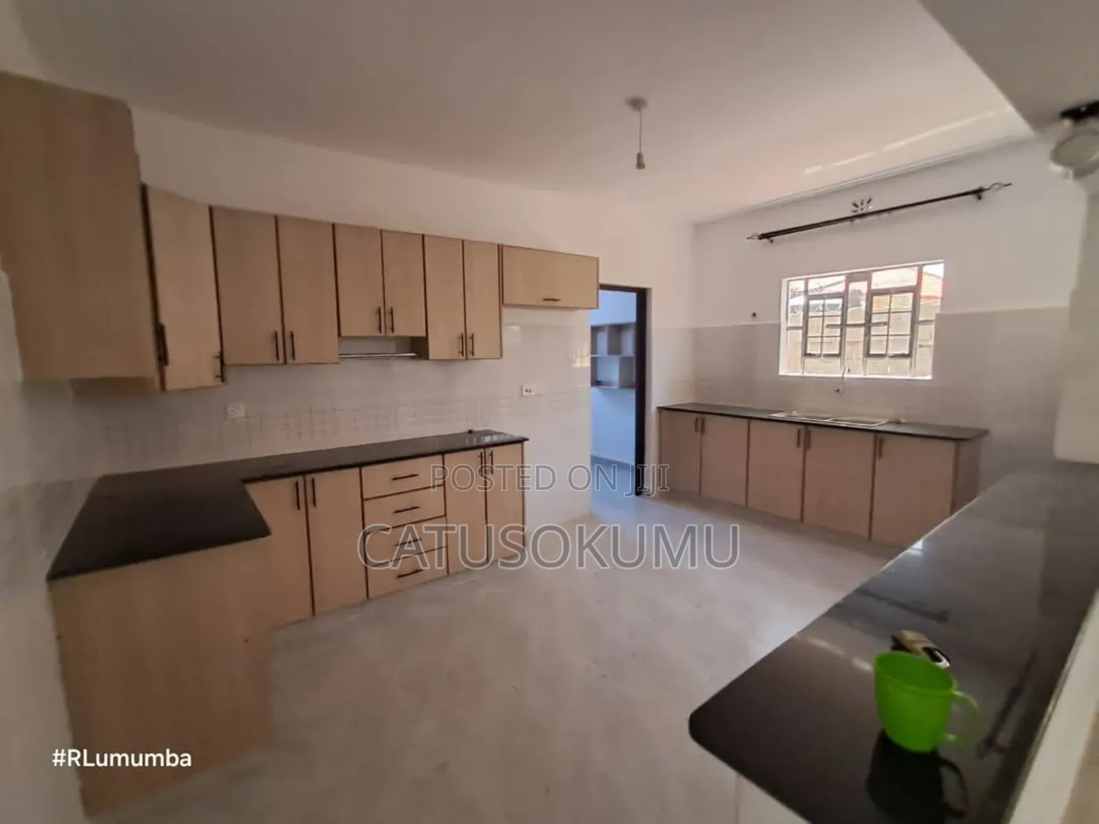 3bdrm Bungalow in Kitengela for sale