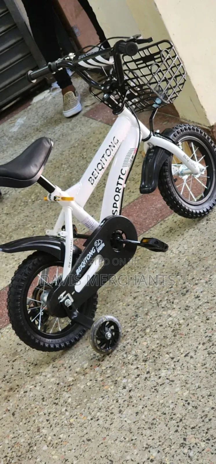 Beiqitong Kids Bike Size 12