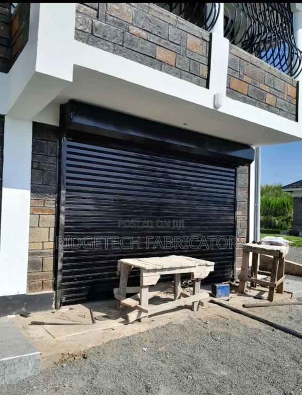 Domestic Store Gates - main view