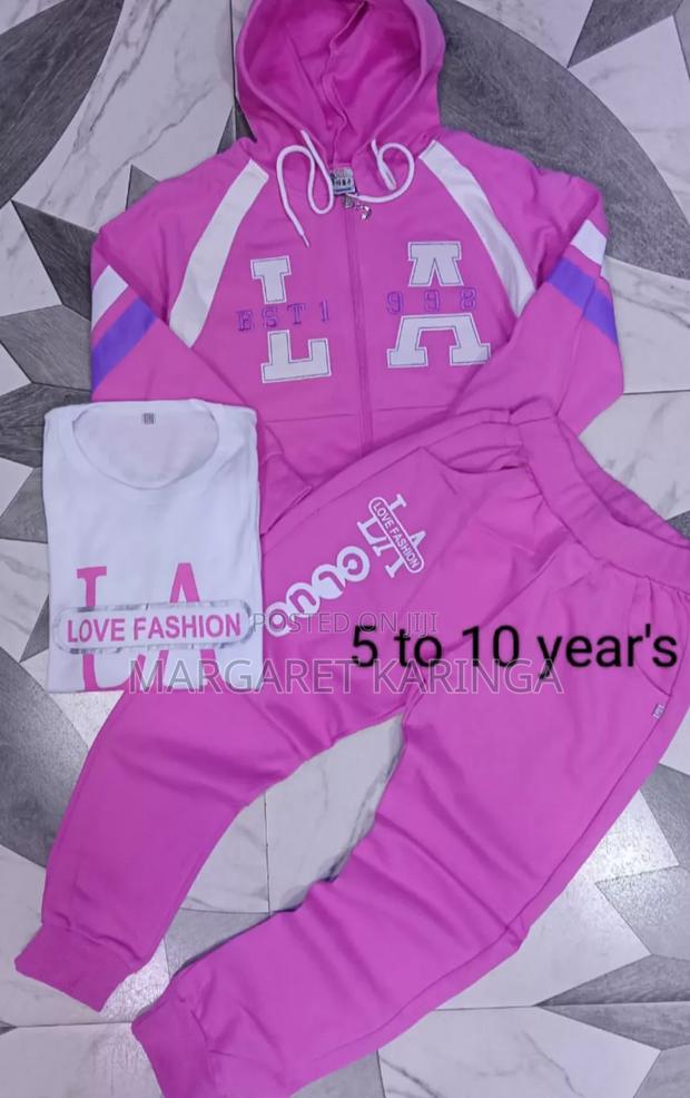 Three Piece Set Tracksuits - thumbnail 4