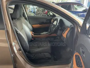 Honda Vezel 1.5 Hybrid 4WD 2018 Black