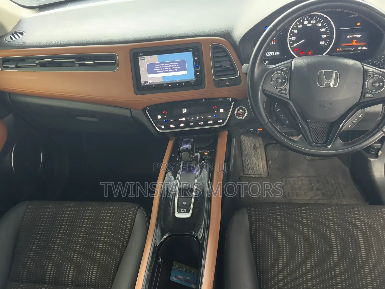 Honda Vezel 1.5 Hybrid 4WD 2018 Black