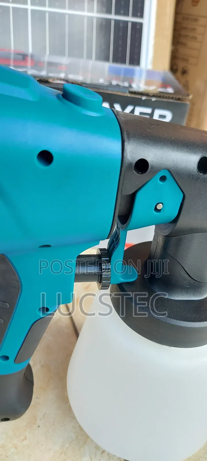 Lithium-Ion Cordless Sprayguns