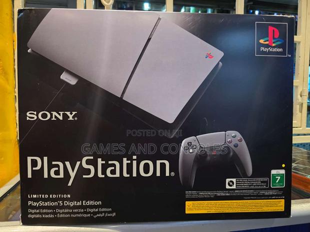 Playstation 5 30th Aniversary Ps5 Slim - main view