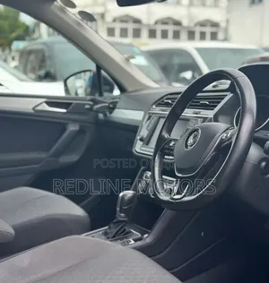 Volkswagen Tiguan S FWD 2016 Matt Black