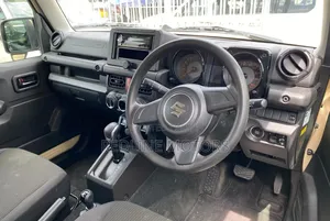 Suzuki Jimny 2018 Yellow