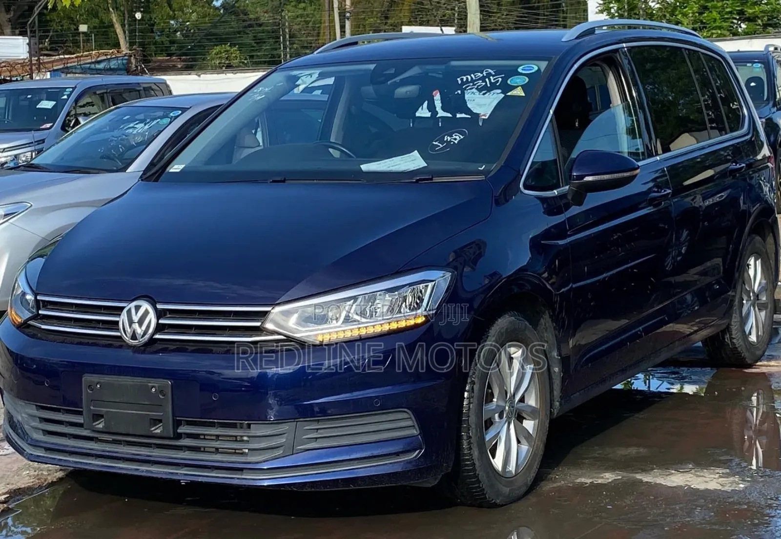 Volkswagen Touran 2017 Blue